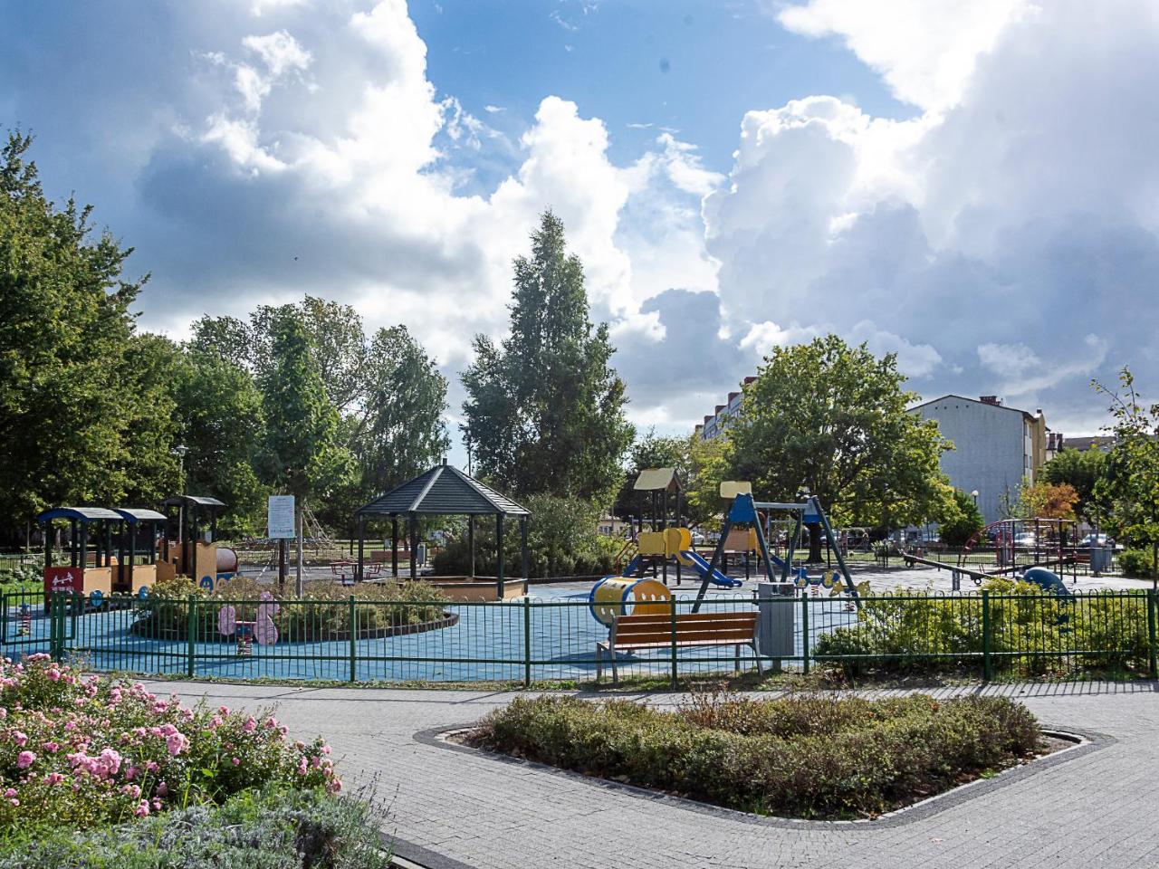Vacationclub - Platan 2E Apartament 12 Swinoujscie Luaran gambar